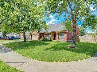 4719 Northfork Dr, Pearland, TX 77584