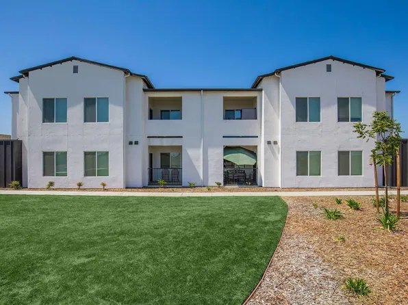 Del Rio Apartments
