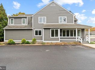 1 Center St, Doylestown, PA 18901