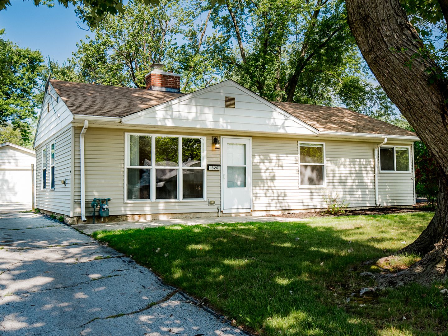 320 Niagara St, Park Forest, IL 60466 Zillow