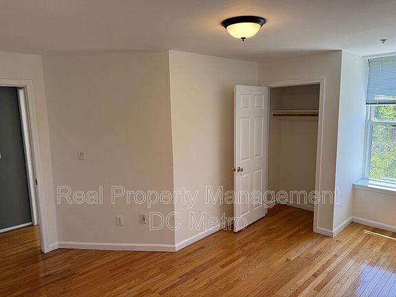 4th image of 1441 Spring Rd NW APT 202
