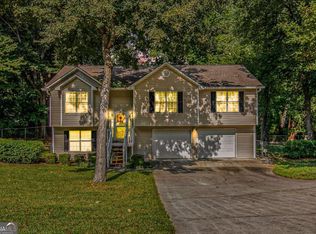 7312 White Flag Trl, Lithia Springs, GA 30122