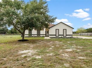 727 W Johnson Ave, Aransas Pass, TX 78336