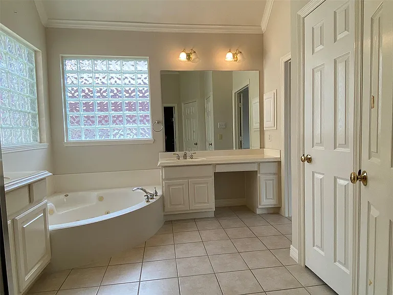 4518 N Pine Brook Way — Photo 20