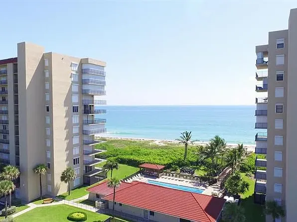 4250 N Highway A1a APT 106, Hutchinson Island, FL 34949