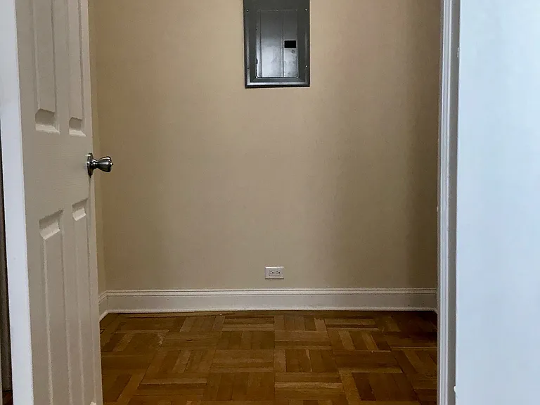 2985 Botanical Sq #NA — Photo 10