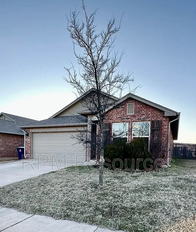 3 bed, 2.0 bath, 1484 sqft, $1,675 — Photo 3