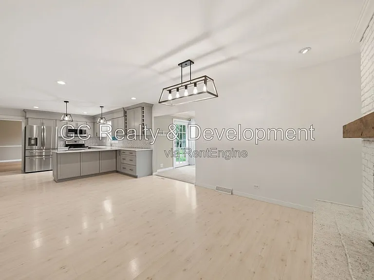 212 Tupelo Ave — Photo 9
