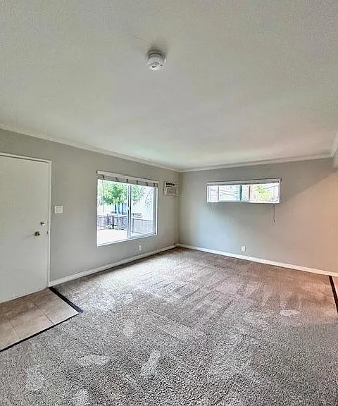 5310 N Vesper Ave #3 — Photo 2