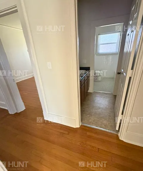 2925 Dickman Rd — Photo 2