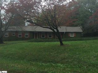 201 Bellview Dr, Taylors, SC 29687