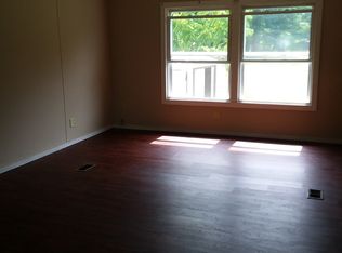 12 Airport Rd, Port Jervis, NY 12746