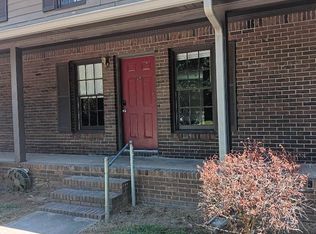214 Highland Park Dr #218, Athens, GA 30605