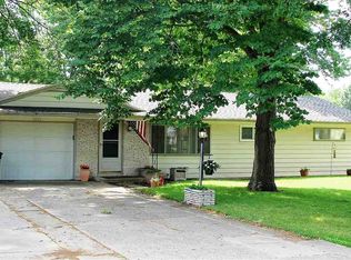 5711 Daisy Ln, Fort Wayne, IN