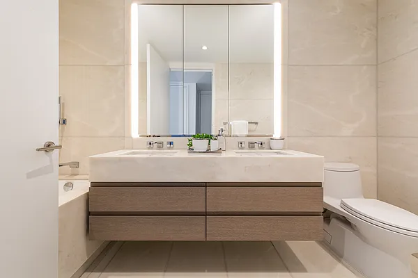 Rented by Corcoran | media 26