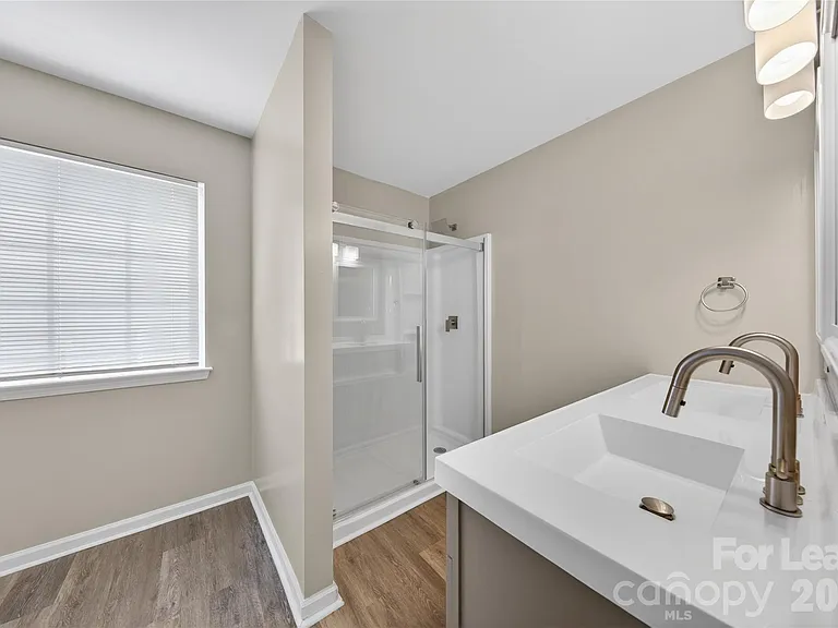 2332 Eargle Rd — Photo 10