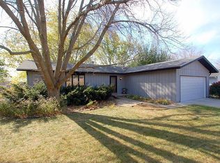 140 Dale Dr, Oregon, WI 53575