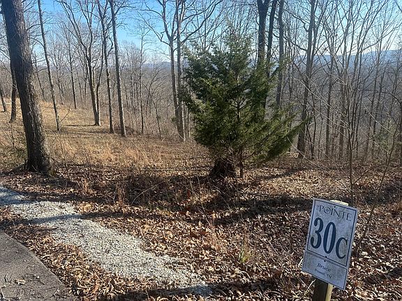 4th image of 30 Rockfish Ln #C