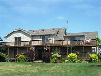 2nd image of 8843 Kingsley Dr