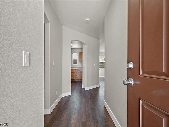 3rd image of 7343 Ringquist St