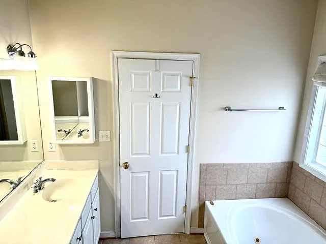 14537 Sailboat Cir — Photo 18