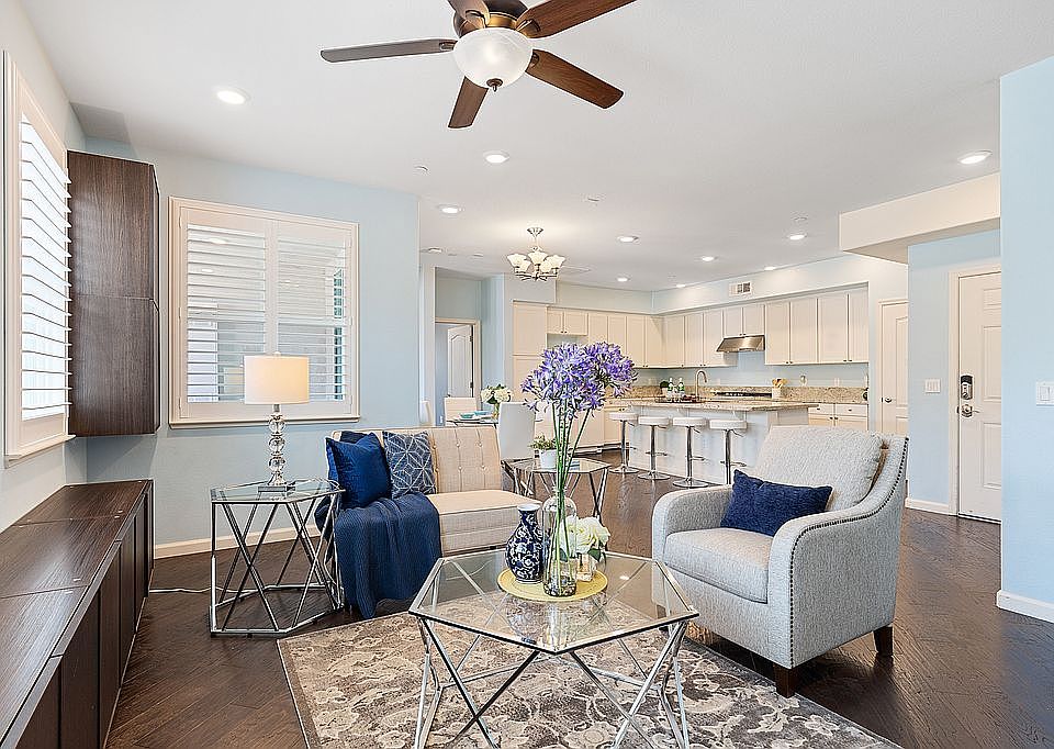 1st image of 1120 Karby Ter Unit 304