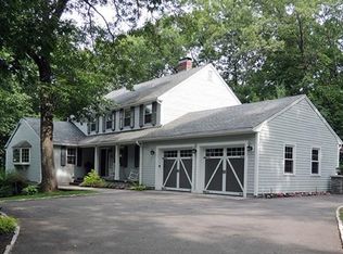 16 Plato Ter, Winchester, MA 01890