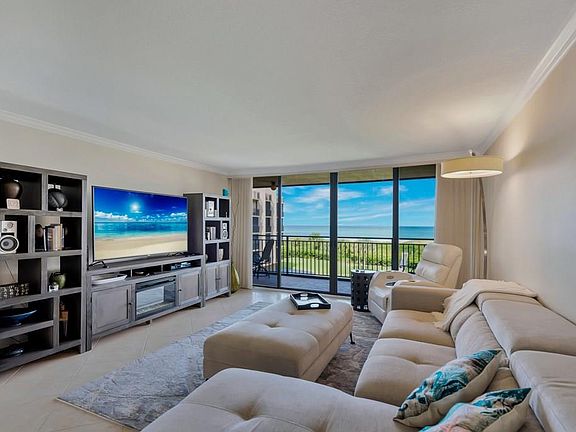 3rd image of 1480 Ocean Dr