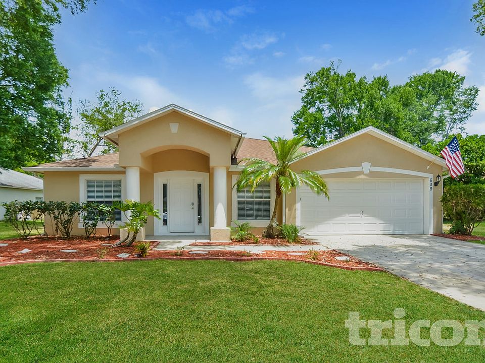 1st image of 609 White Oak Way