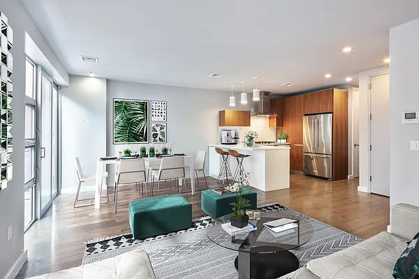 Sold by Compass | media 25