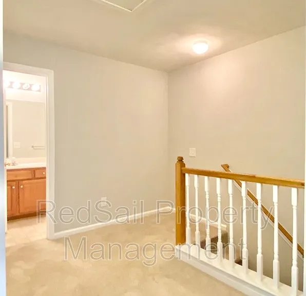 117 Grant Ct — Photo 13