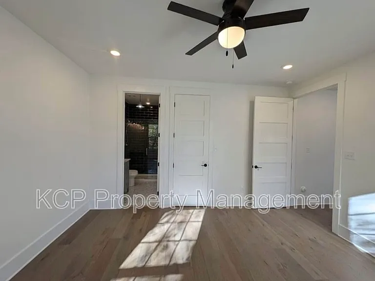 1813 N Garland Ave #1 — Photo 7