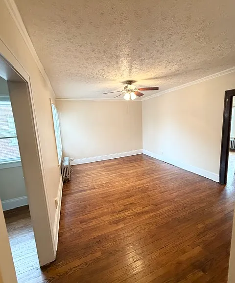 1372 W 112th St #305 — Photo 6
