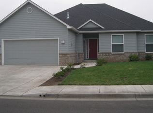 1153 Spruce St, Junction City, OR 97448