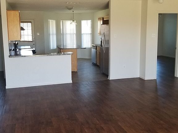 4th image of 4311 Janelle Dr