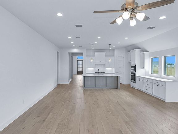2nd image of 27406 Prairie Rush Dr