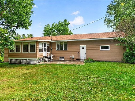 5th image of 9855 Iffert Ave NE