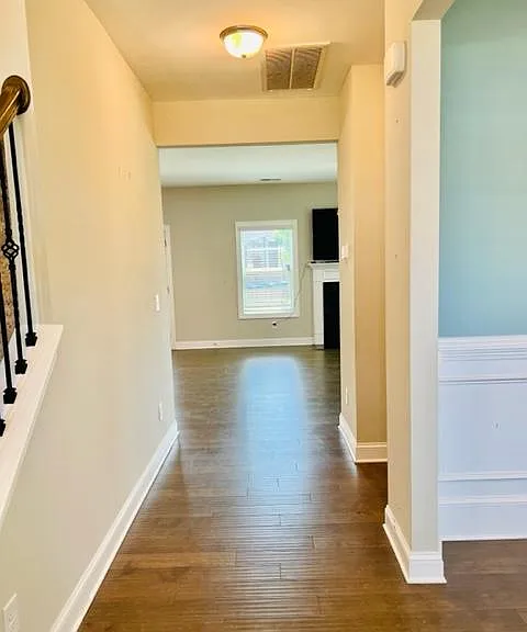 238 Gordon Park Blvd — Photo 13