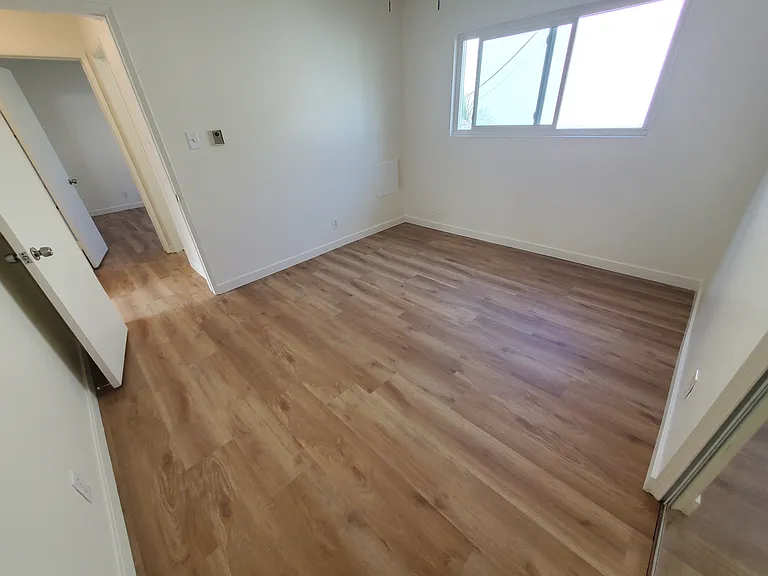635 Coronado Ave #7 — Photo 9