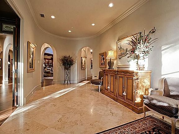 3rd image of 4407 Glenleigh Dr