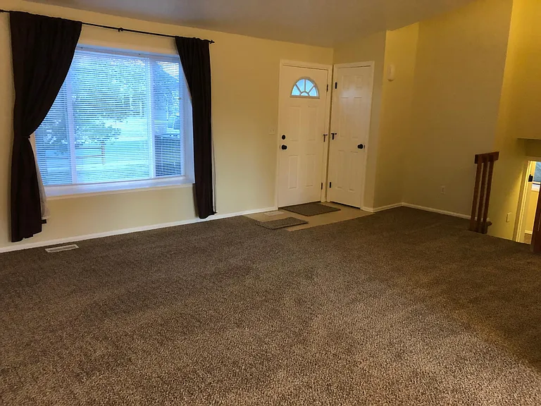 4267 S Argonne St — Photo 11