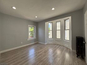 353 Fay Ave, Elizabeth, NJ
