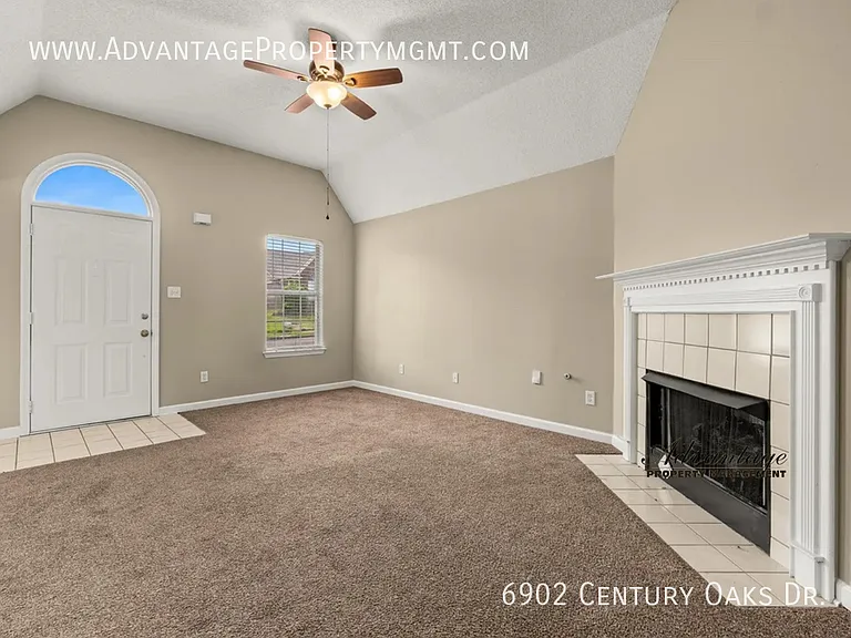 6902 Century Oaks Dr — Photo 5