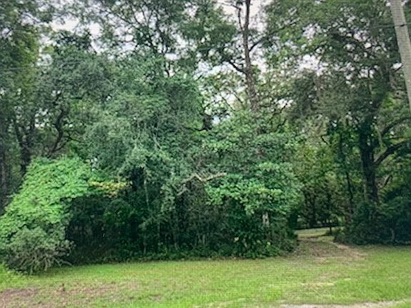 4th image of 7619 Canal Ave