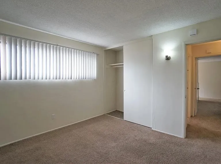 2144 30th St #4 — Photo 7