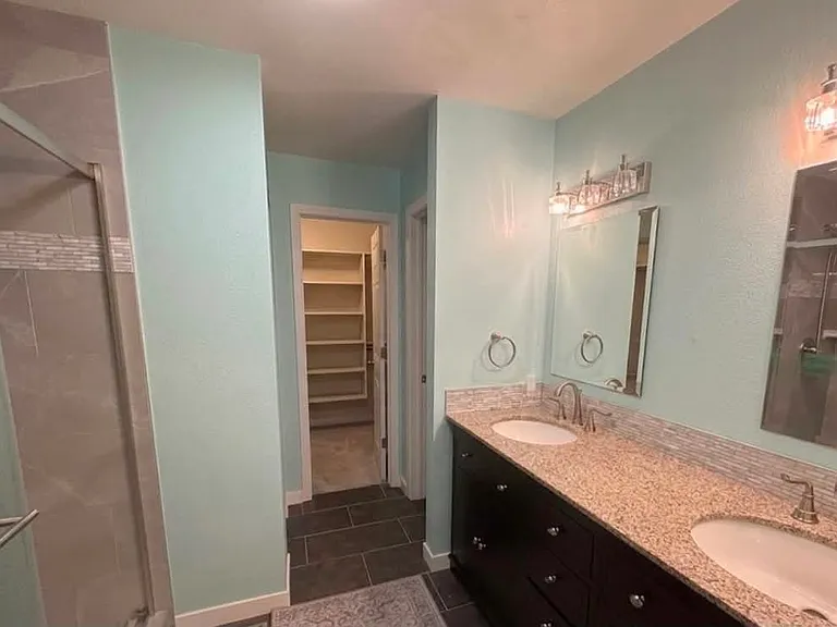 6425 S Dayton St #102 — Photo 14