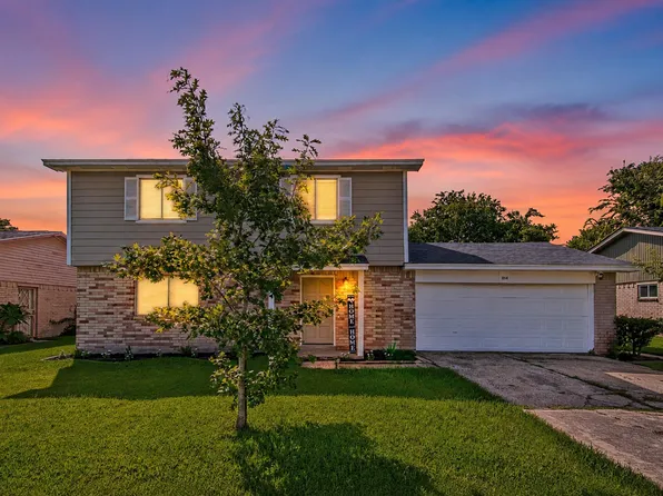 214 Brookdale Dr, League City, TX 77573