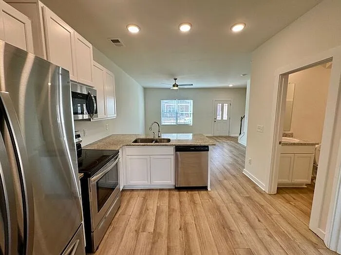 418 Falls Pointe — Photo 7
