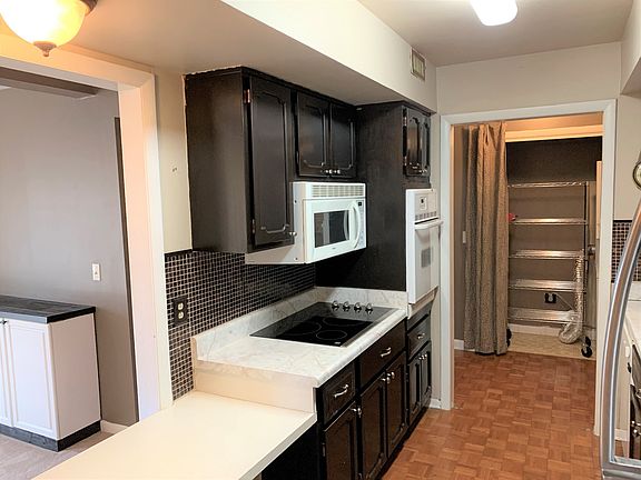 5th image of 1302 Mercury Blvd APT 50