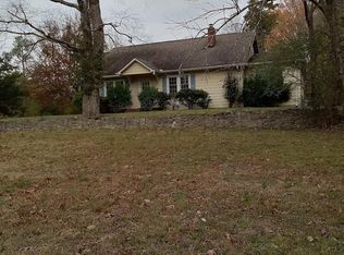 934 Currey Rd, Nashville, TN 37217